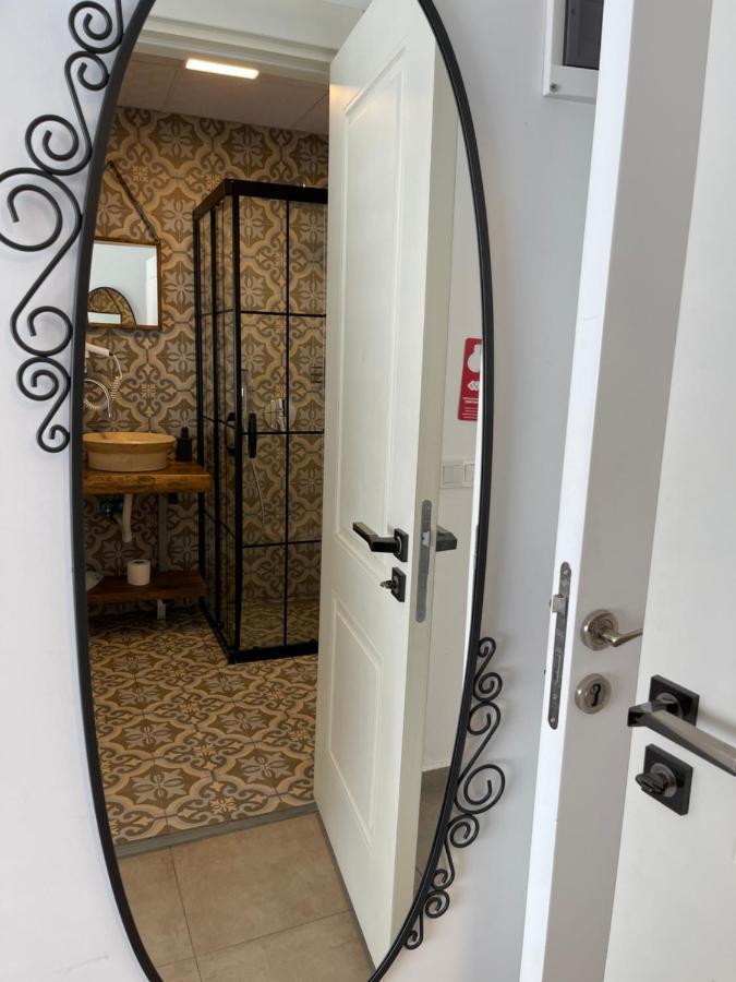 Standard Double Room,1299483361:JPEG